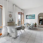 Casa Mo קנוביו